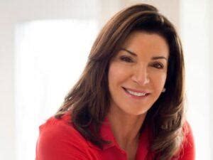 Hilary farr salary per episode. Things To Know About Hilary farr salary per episode. 